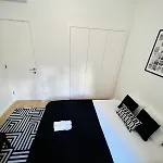 Luxury Central Lisbon Rooms, Best Location For Tourists