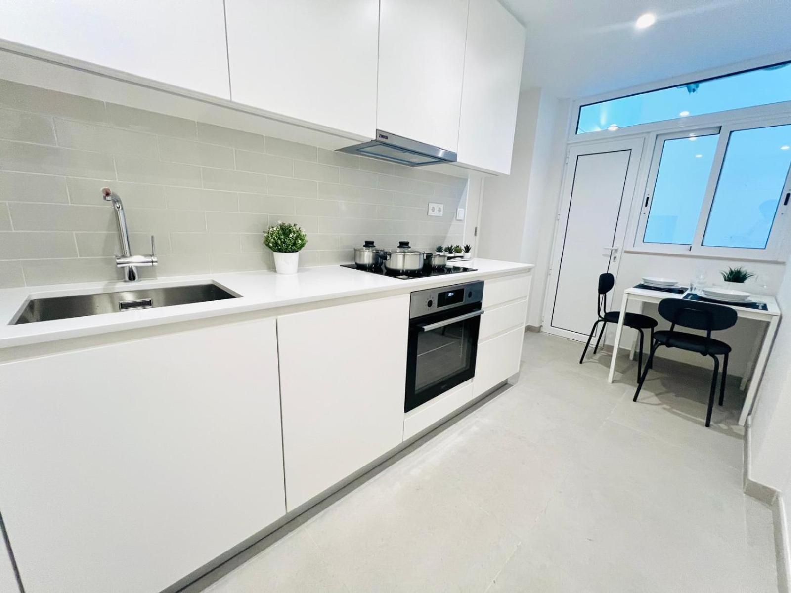 Hostal Luxury Rooms, Location For Tourists Lisboa