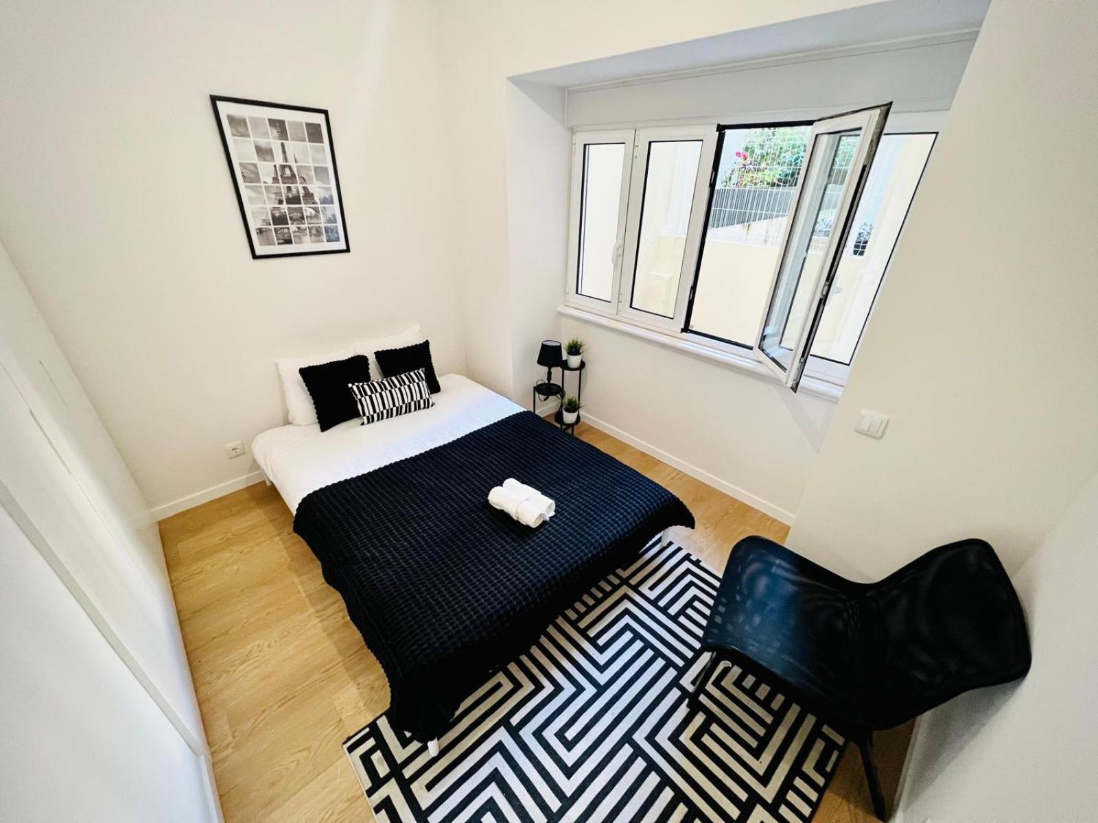 Luxury Rooms, Location For Tourists