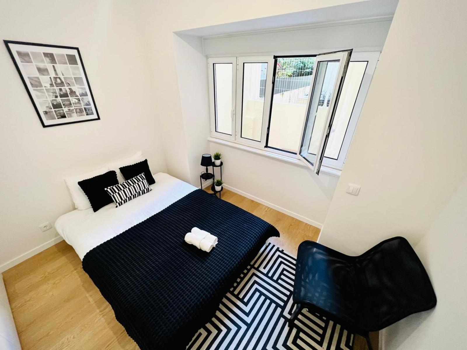 Luxury Rooms, Location For Tourists Hostal *