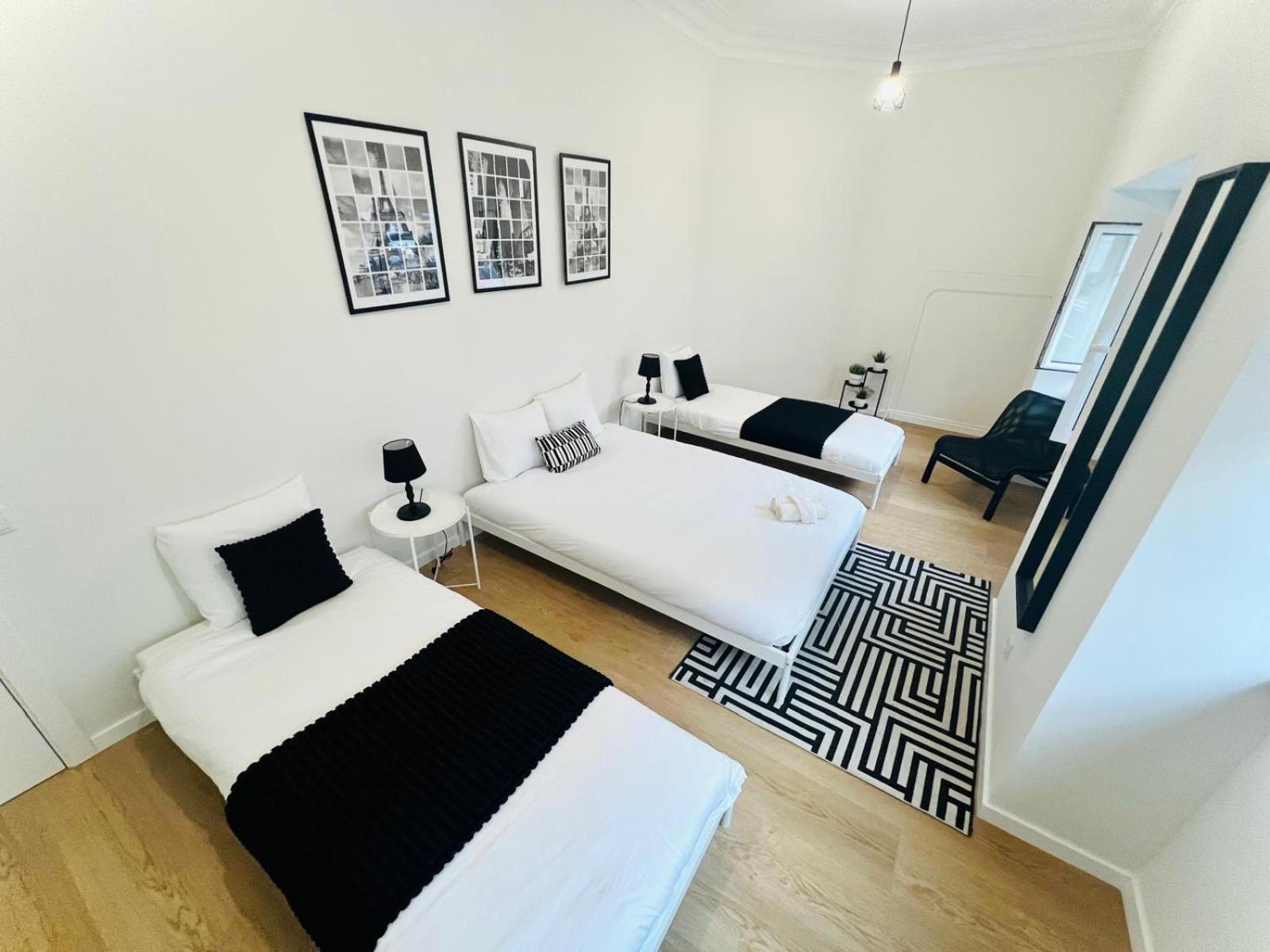Luxury Rooms, Location For Tourists