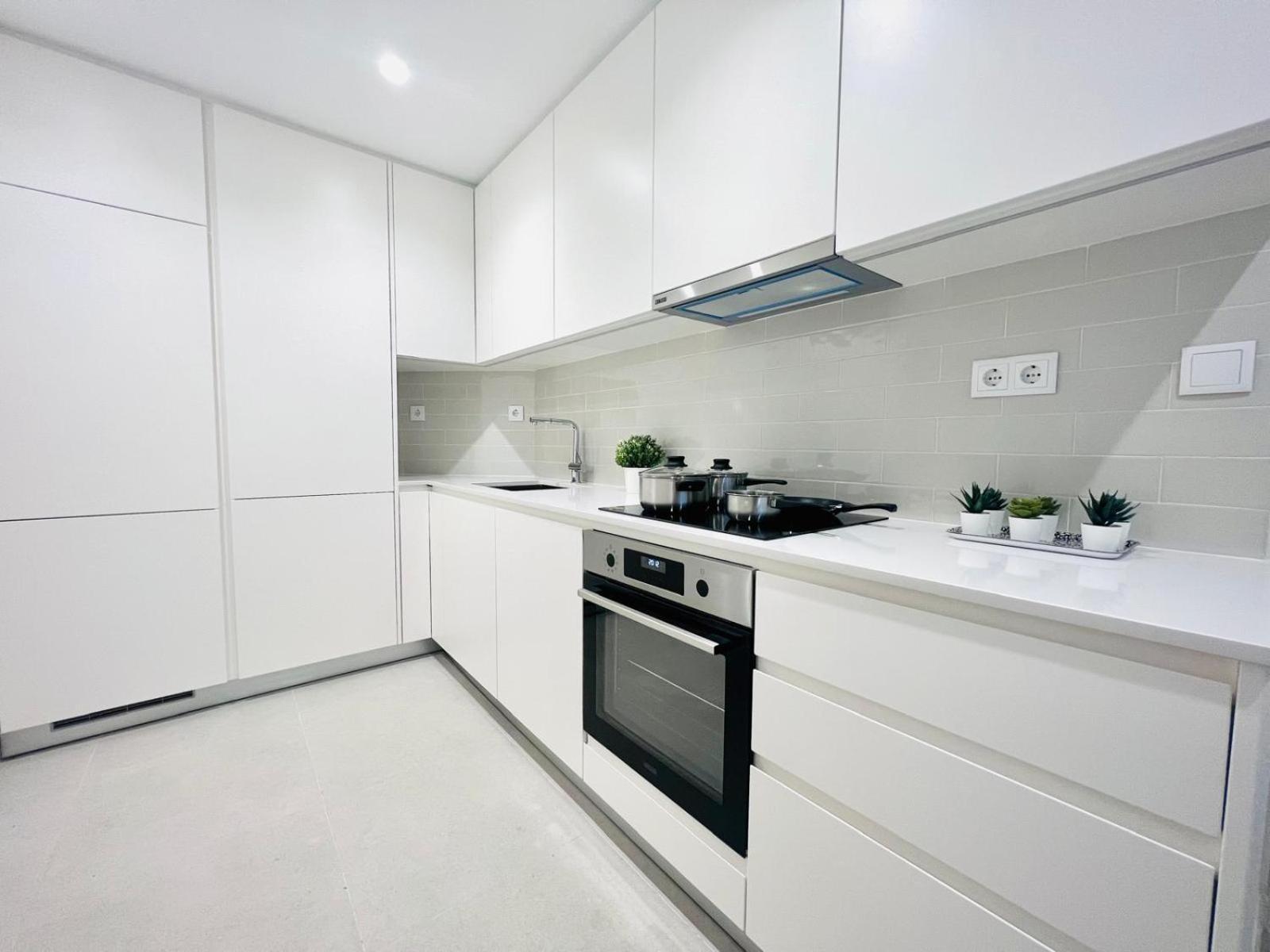 Hostal Luxury Rooms, Location For Tourists *